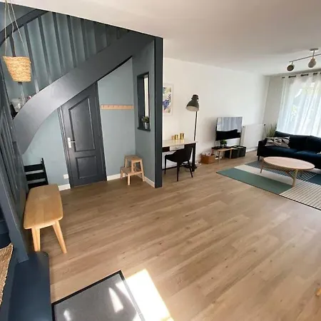 Tatil Evi Maison Abatilles Au Pied Du Parc Pereire *